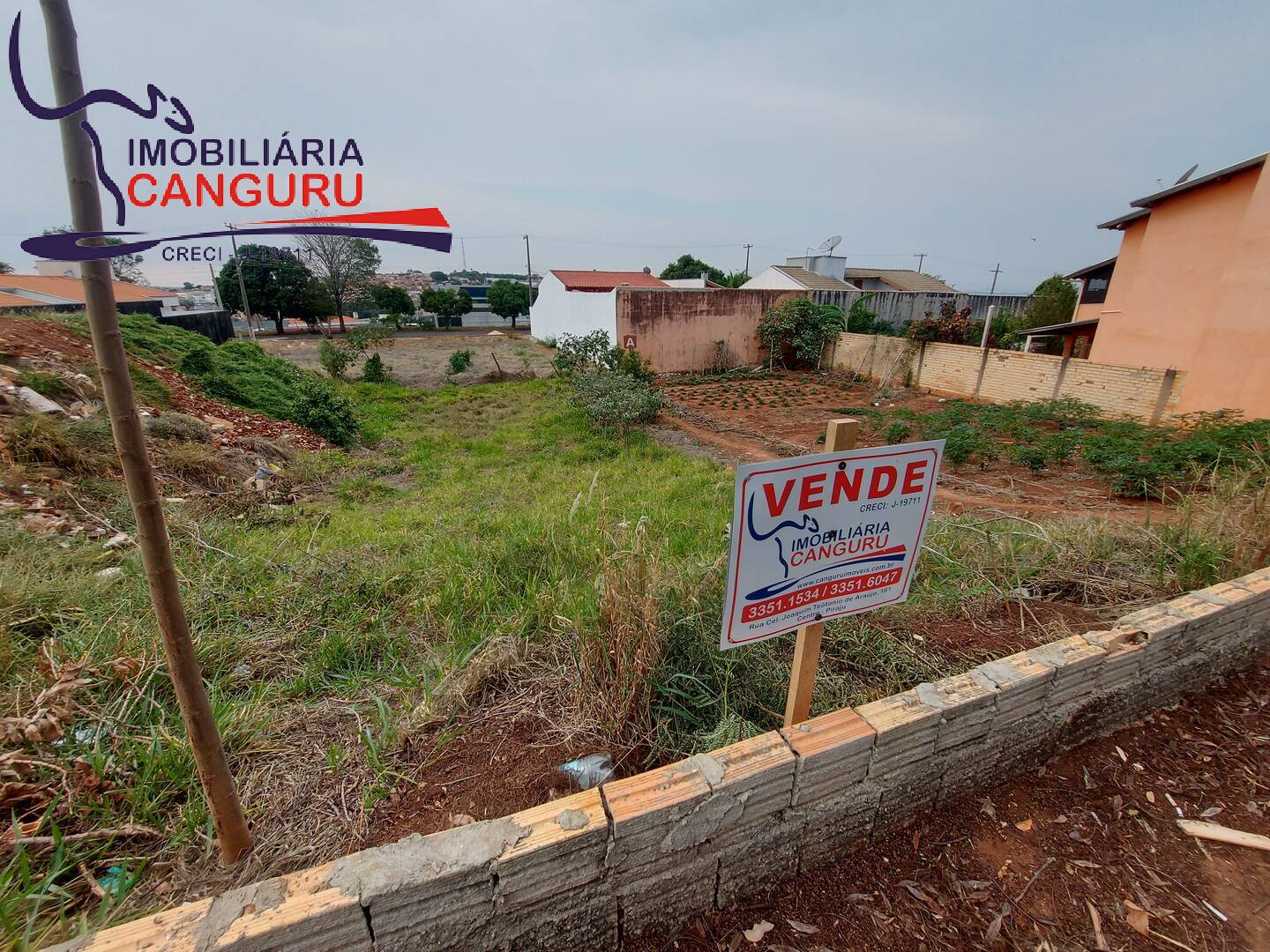 Terreno à venda, 300m² - Foto 1