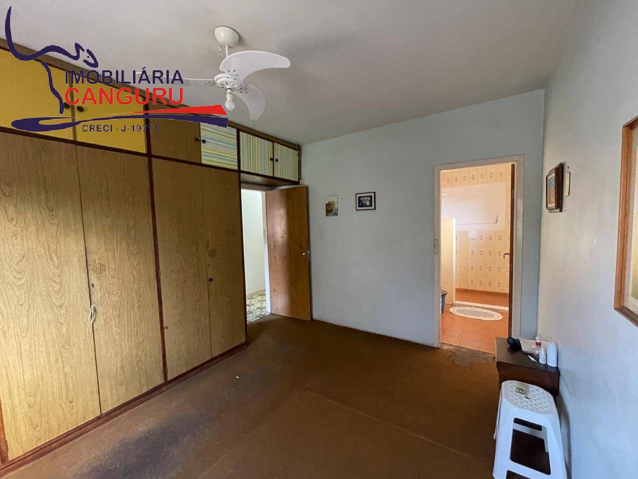 Casa à venda com 3 quartos, 300m² - Foto 17