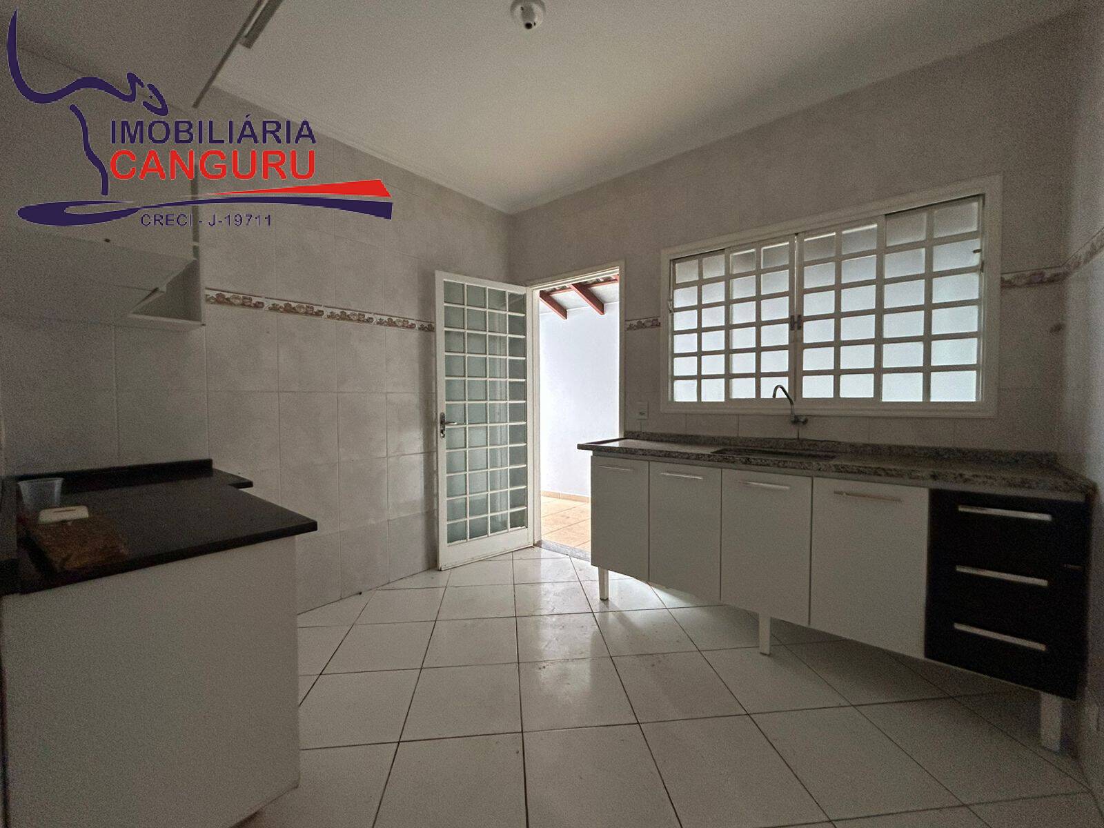 Casa para alugar com 3 quartos - Foto 5