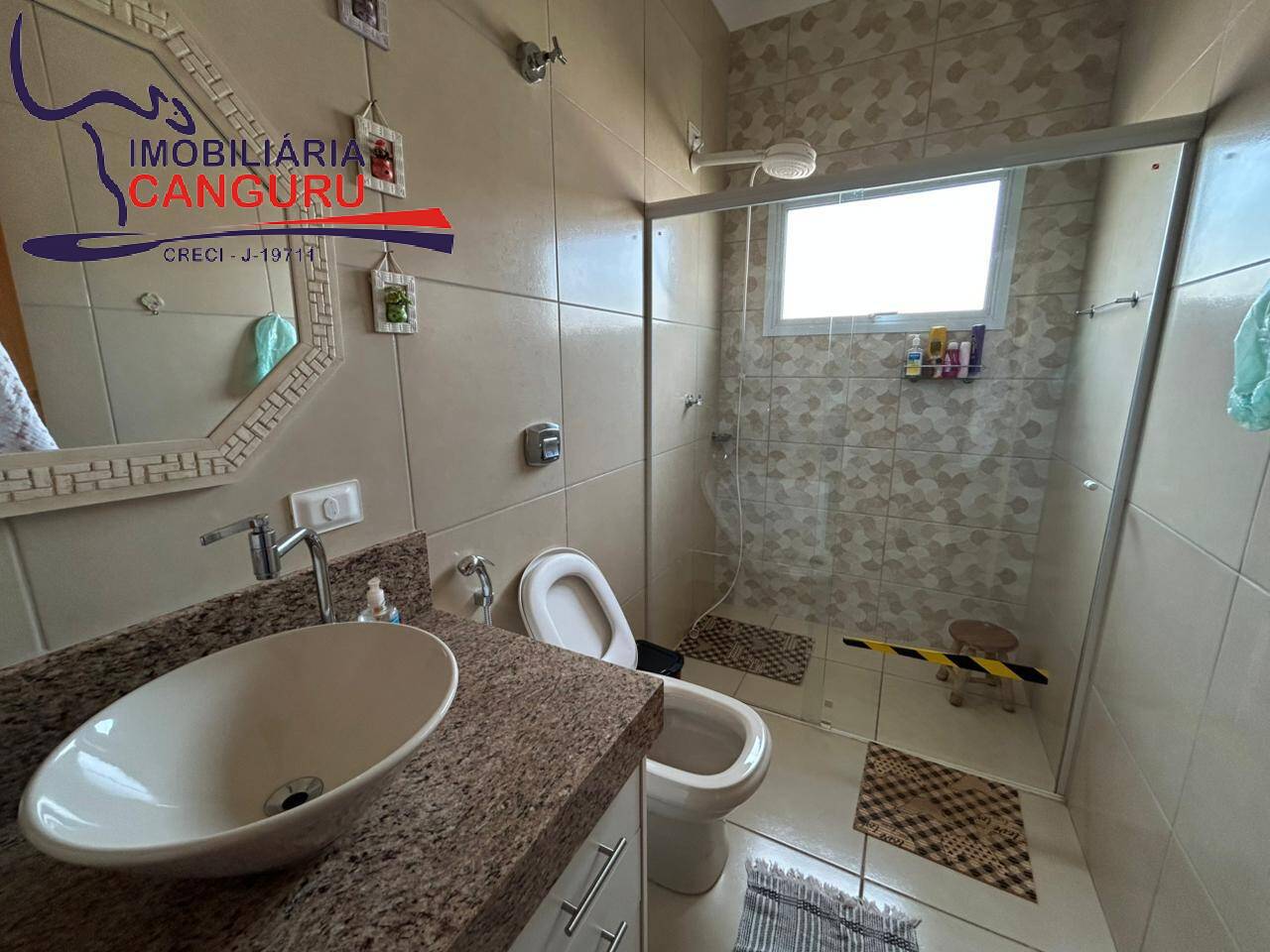 Casa à venda com 2 quartos, 210m² - Foto 12