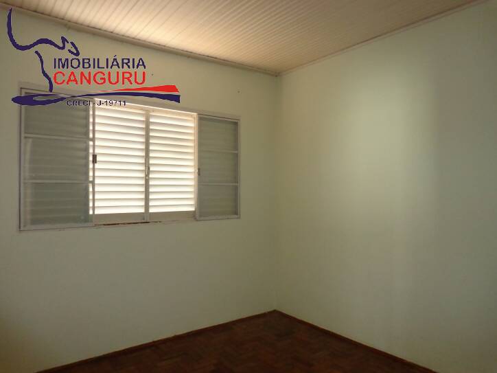 Casa à venda com 2 quartos, 100m² - Foto 6