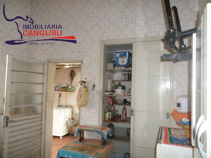 Casa à venda com 3 quartos, 300m² - Foto 19