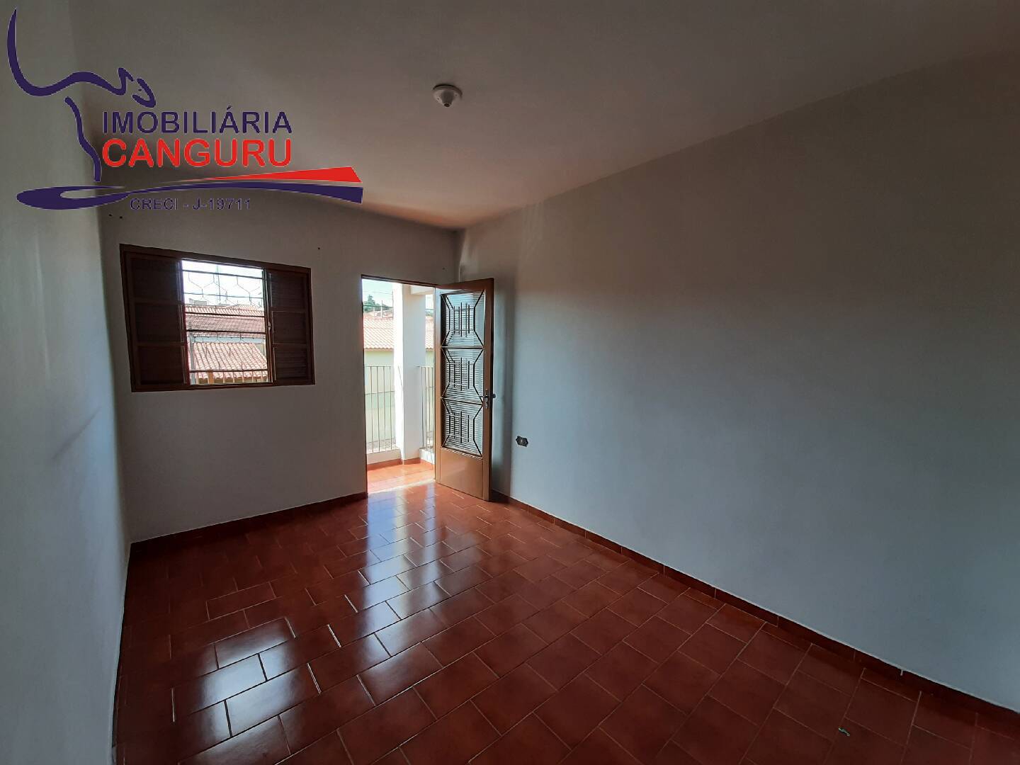 Casa à venda com 5 quartos, 201m² - Foto 8