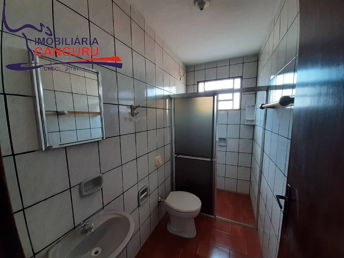 Casa à venda com 5 quartos, 201m² - Foto 14