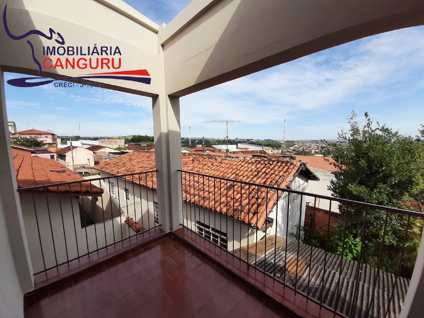 Casa à venda com 5 quartos, 201m² - Foto 15