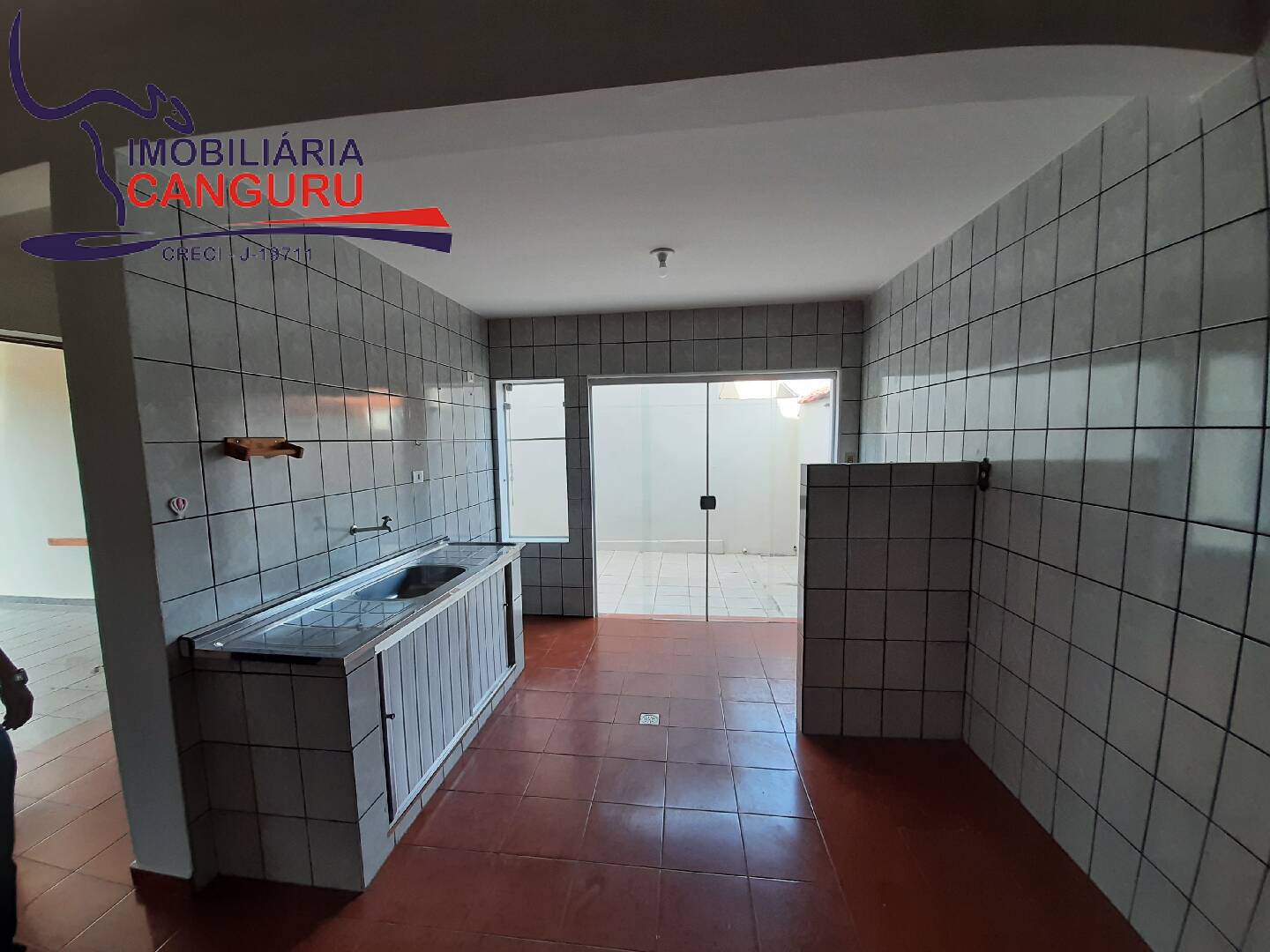 Casa à venda com 5 quartos, 201m² - Foto 6