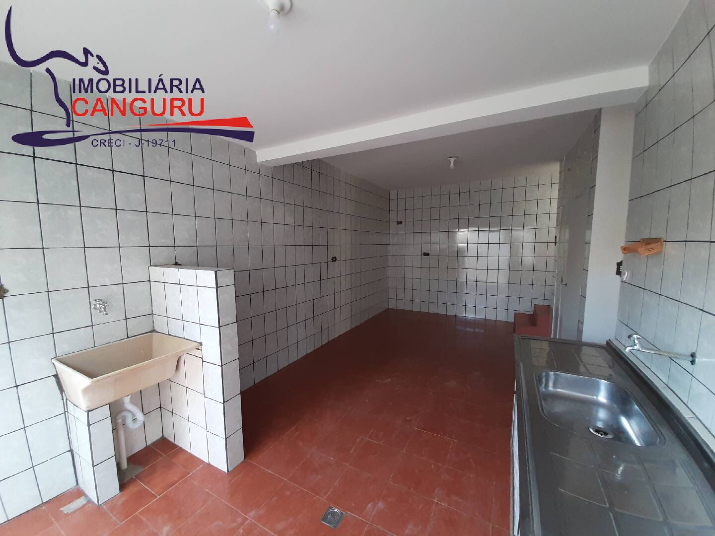 Casa à venda com 5 quartos, 201m² - Foto 7