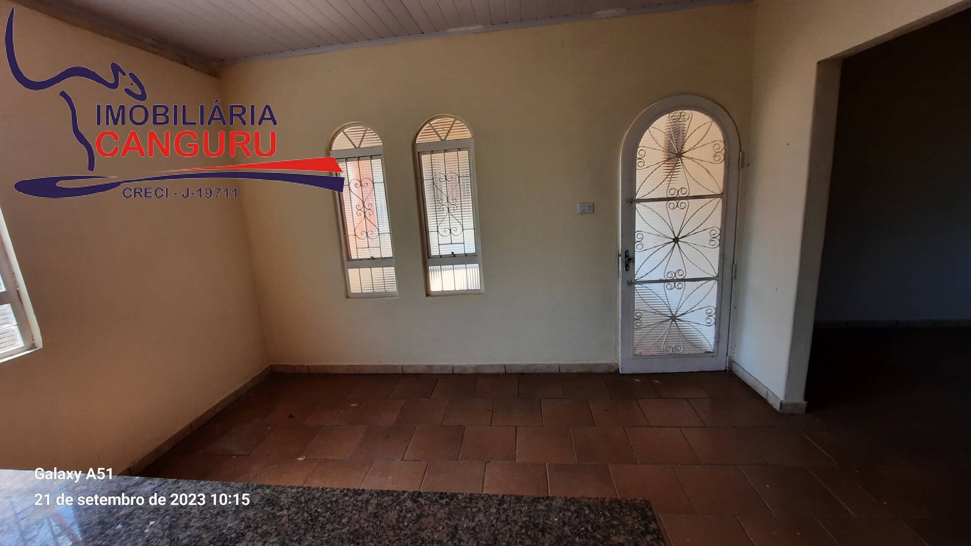 Casa à venda com 4 quartos, 300m² - Foto 4