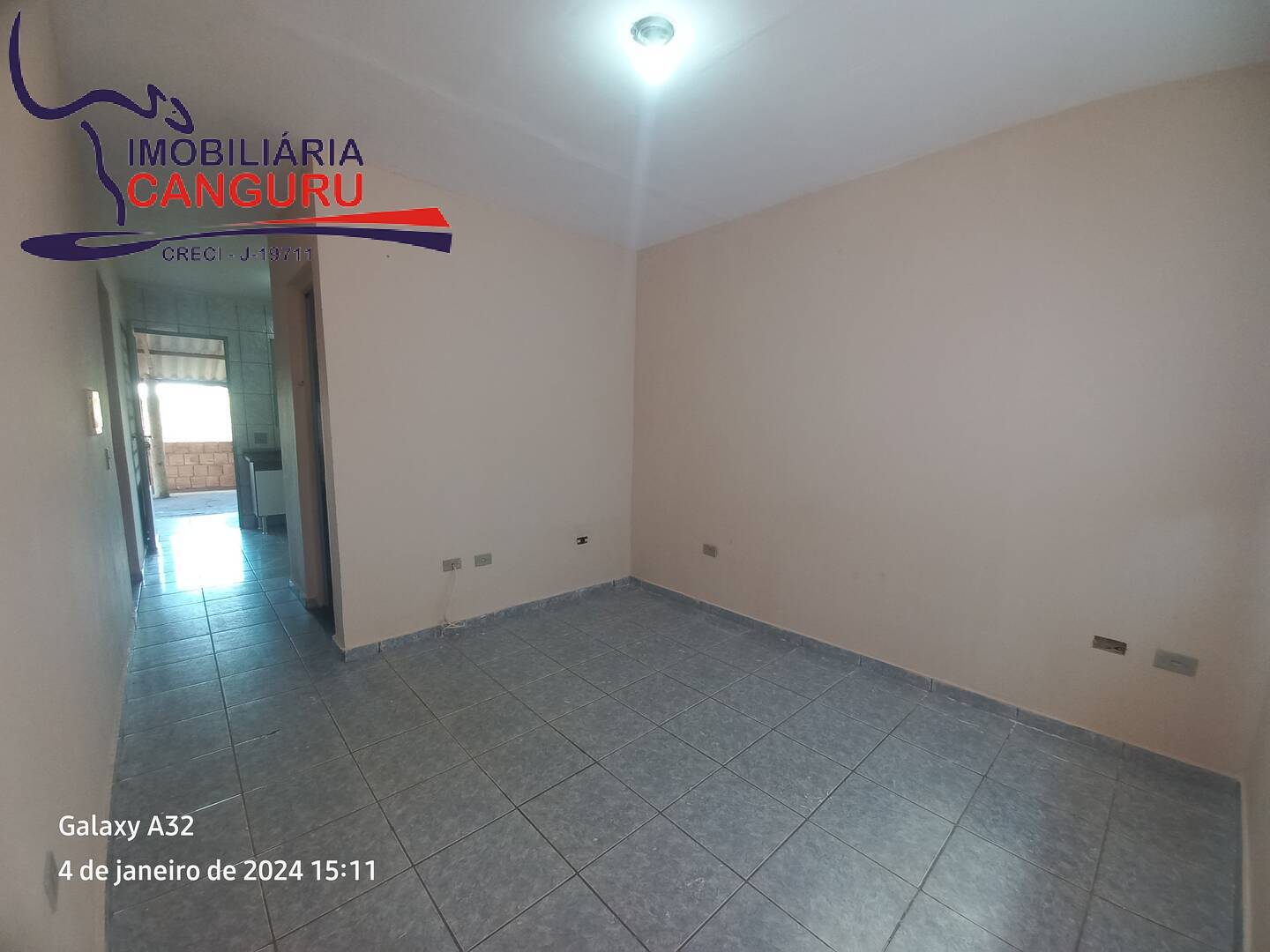 Casa à venda com 2 quartos, 218m² - Foto 5