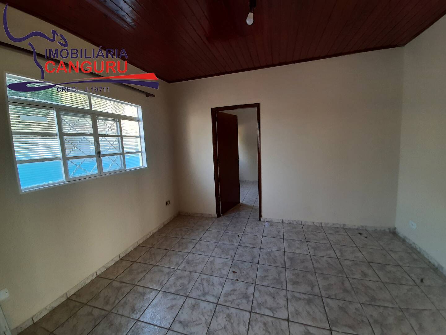 Casa à venda com 2 quartos, 134m² - Foto 3