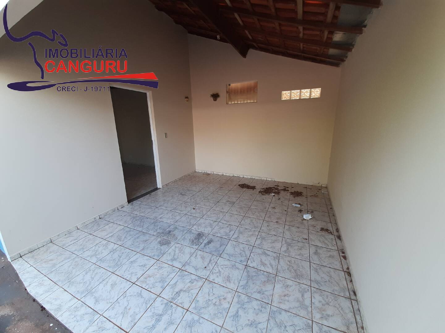 Casa à venda com 2 quartos, 134m² - Foto 2